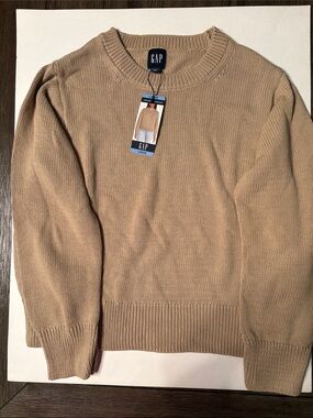 GAP Women's Sweater in Camel/Tan